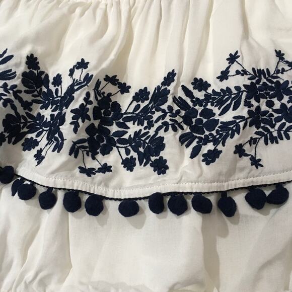 NWT Show Me Your Mumu Teagan Pom Pom Crop Top - Navy Embroidery - Medium - Picture 3 of 11